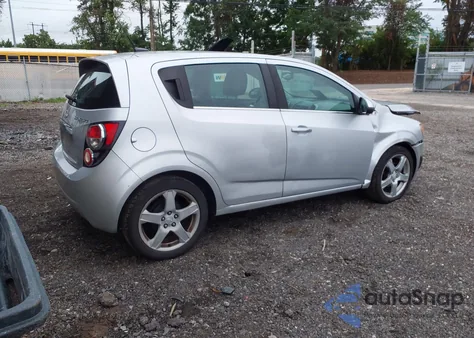 2013 Chevrolet Sonic Ltz Auto z USA, uszkodzony, nr VIN 1G1JE6SG2D4190684